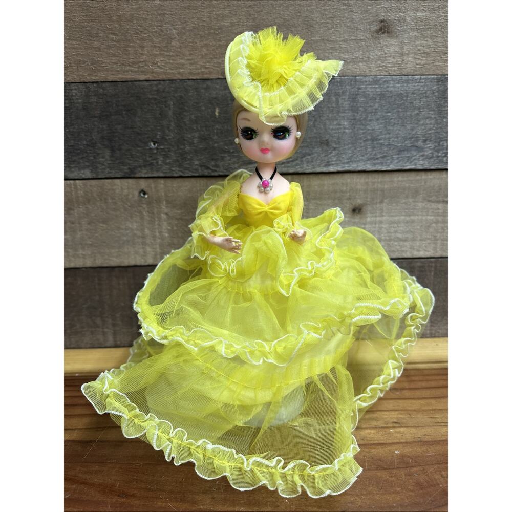 Bradley Big Eyed Yellow Southern Belle 12”